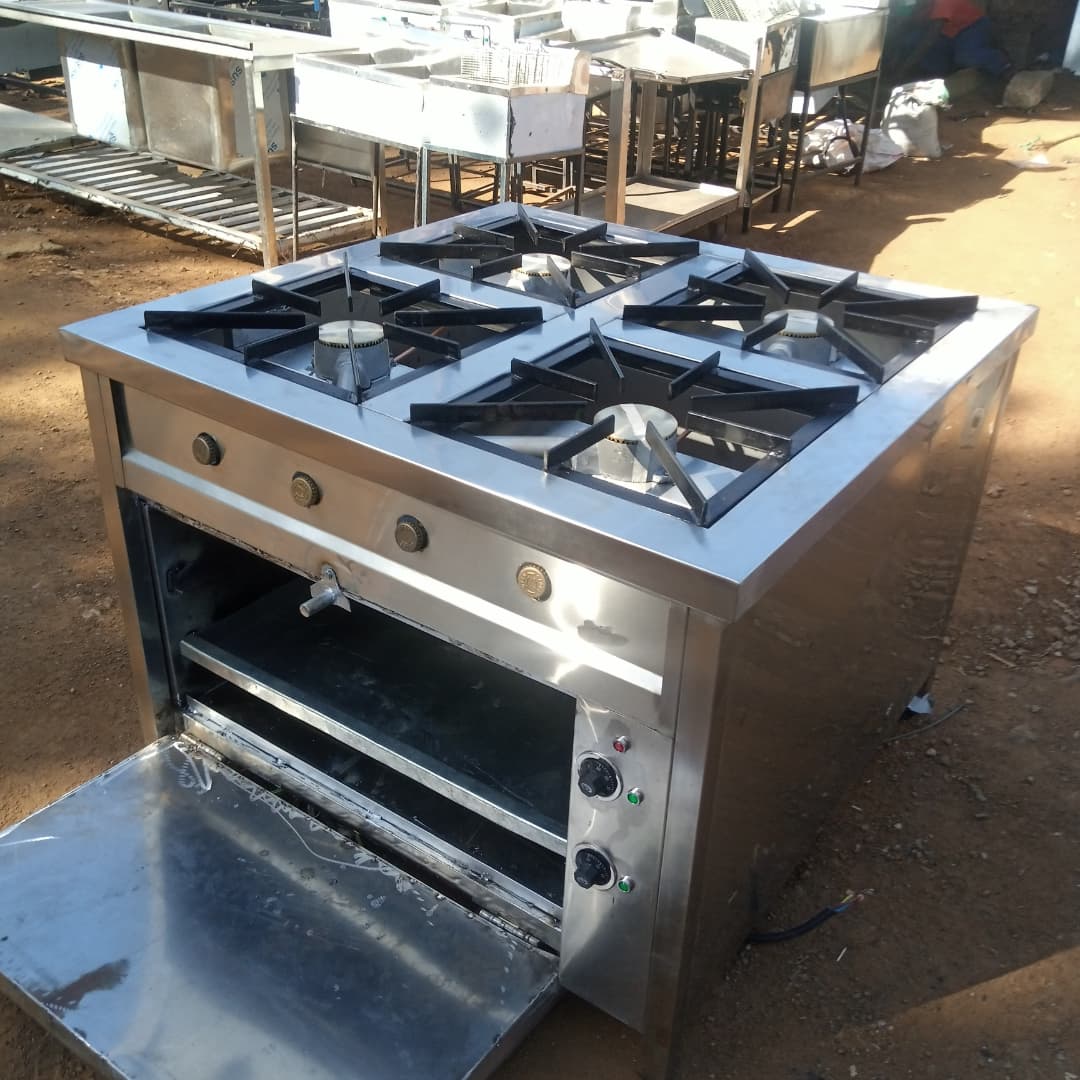 four-burner-with-an-electric-oven